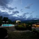 Вилла Podere Varlunga Borgo alla Collina